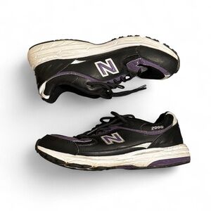 Mens New Balance Violet 2000
Shoes Black/ Purple Size 7